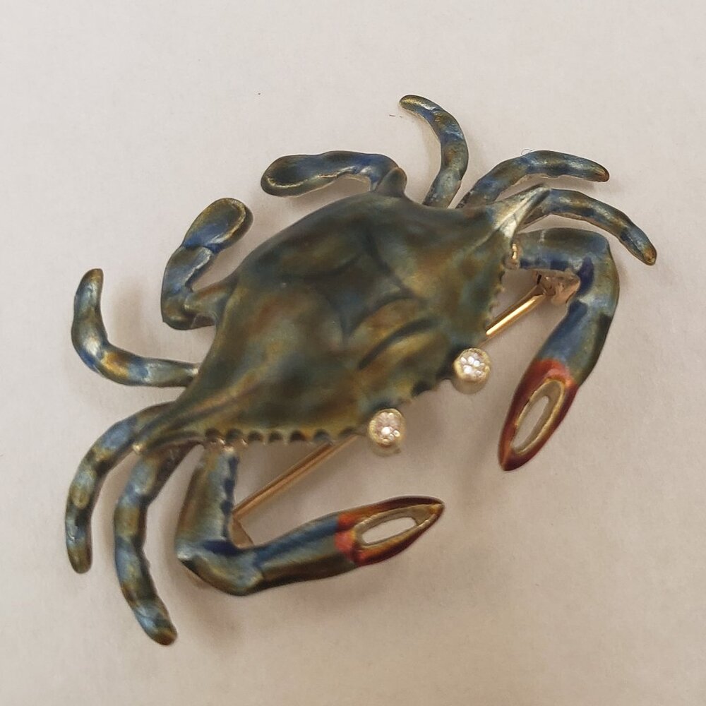 14K Yellow gold, RARE, blue enamel, diamond eyes crab brooch